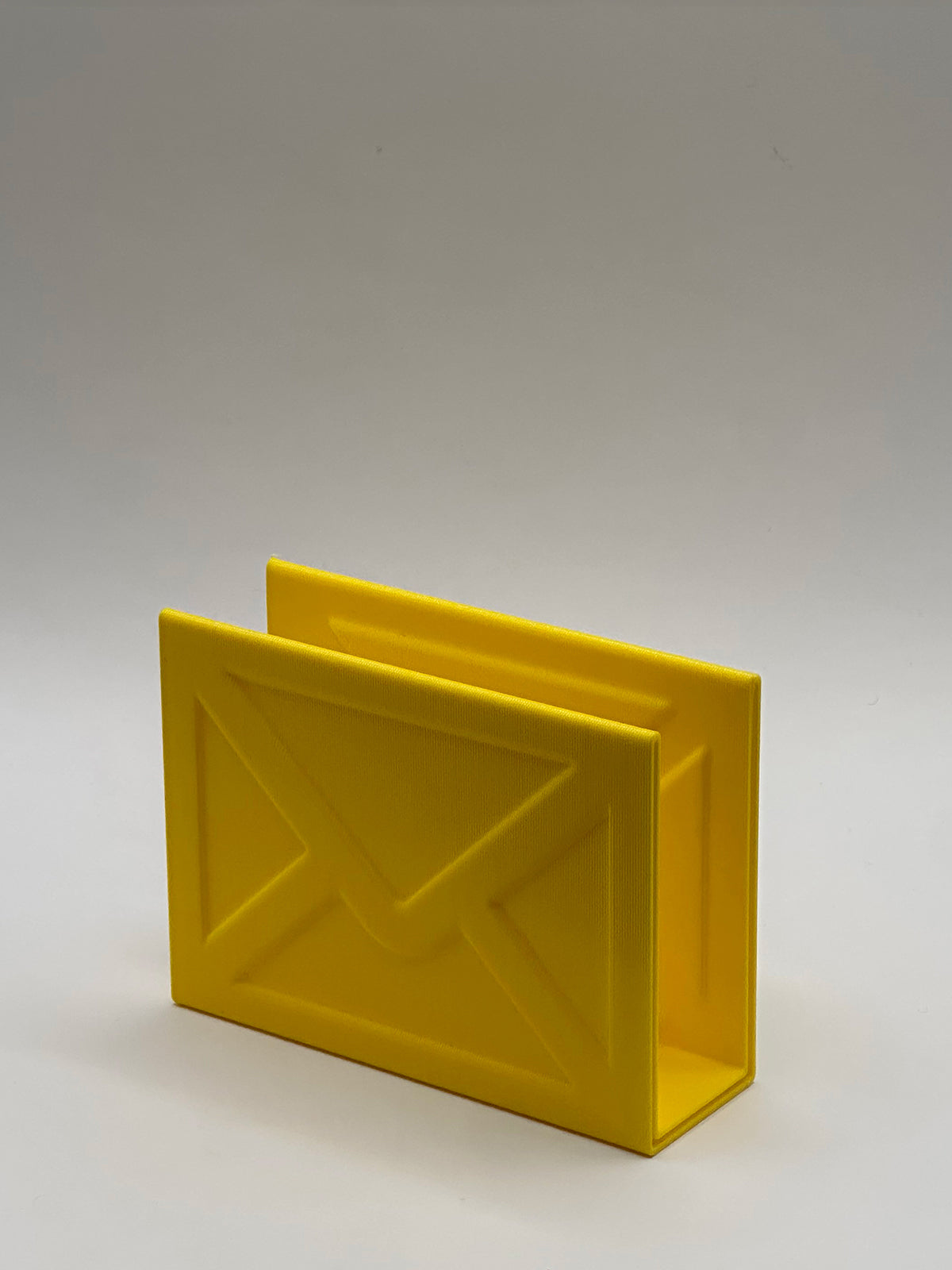 Pli 25 - Letter Holder