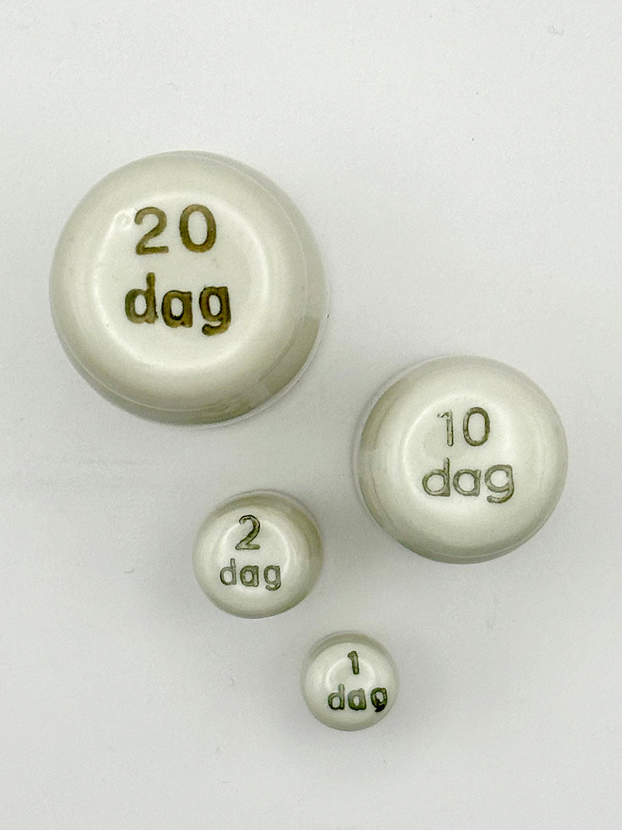 Porcelain weight set